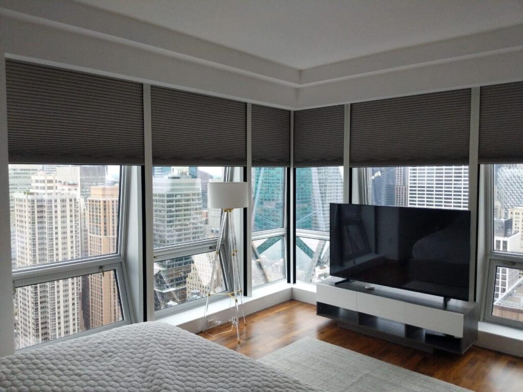 Honeycomb shades blackout